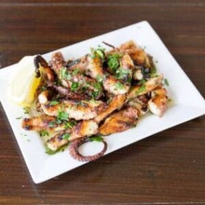 Yiamas Greek Taverna – Kalostous