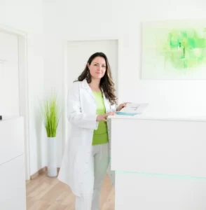 Dr. Nazira Pitsinis – Kalostous