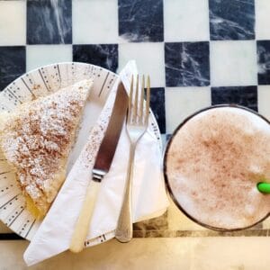Qupi Cafe Bistro – Kalostous