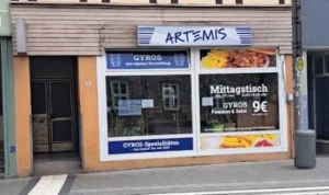 Street-level exterior and entrance of Gyros Artemis