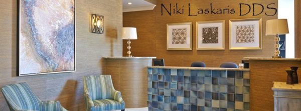 Niki R. Laskaris DDS providing family and cosmetic dental care in Chicago, Illinois