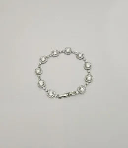 Silver-tone bracelet with large clear stones from VIORÉA Jewellery in Stuttgart