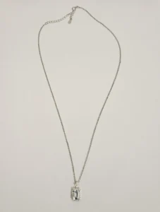 Silver-tone necklace with rectangular clear pendant from VIORÉA Jewellery in Stuttgart